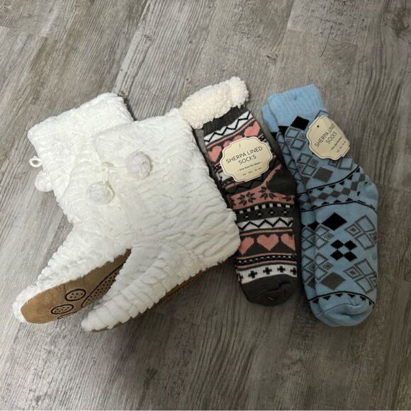 NWT Sherpa lined women’s slipper socks bundle - Picture 6 of 7